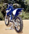 cg-yz250-2.jpg (103256 bytes)