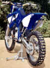 cg-yz250-left-rear.jpg (76288 bytes)